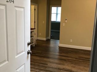 150 E Carolina Ave #204, Hartsville, SC 29550