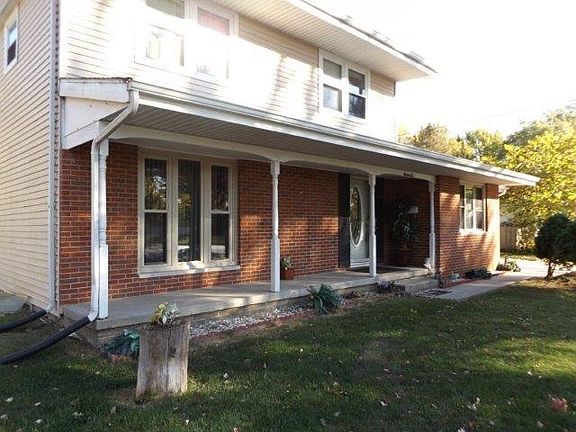 3rd image of 1610 West Ave