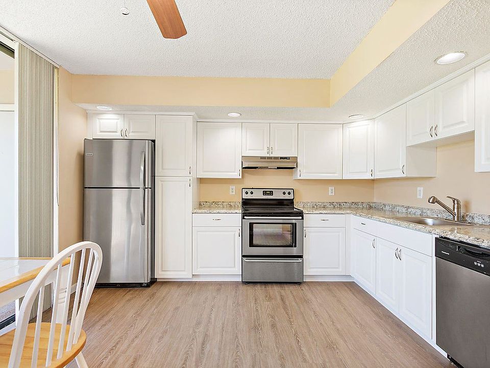 1st image of 5160 Las Verdes Cir APT 311