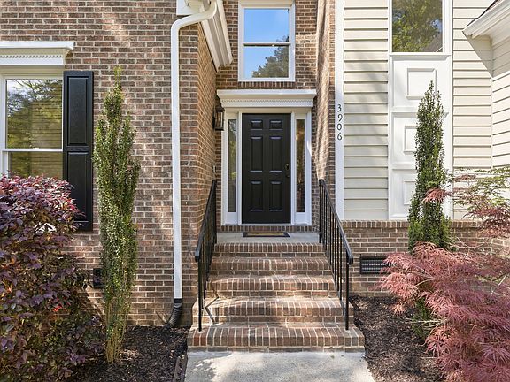 4th image of 3906 Sunningdale Way
