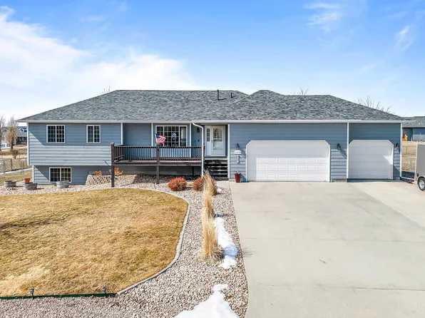 22975 Morninglight Dr, Rapid City, SD 57703