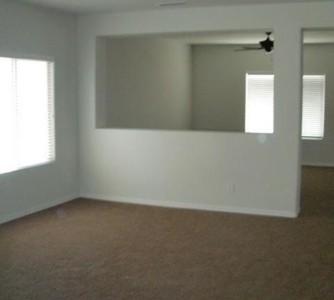 3rd image of 30305 W Mitchell Ave