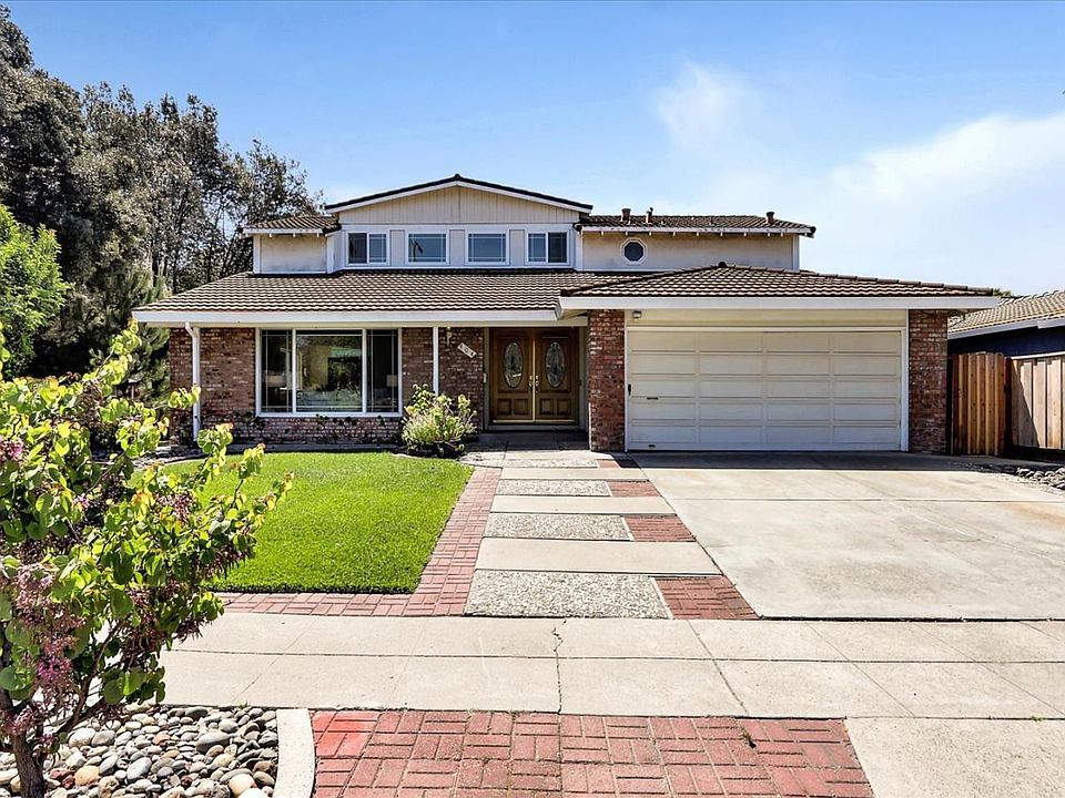 1st image of 404 Santa Mesa Dr