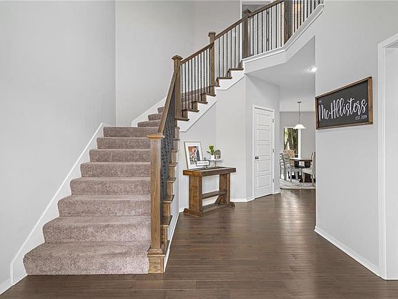 5th image of 5213 Meadow View Dr