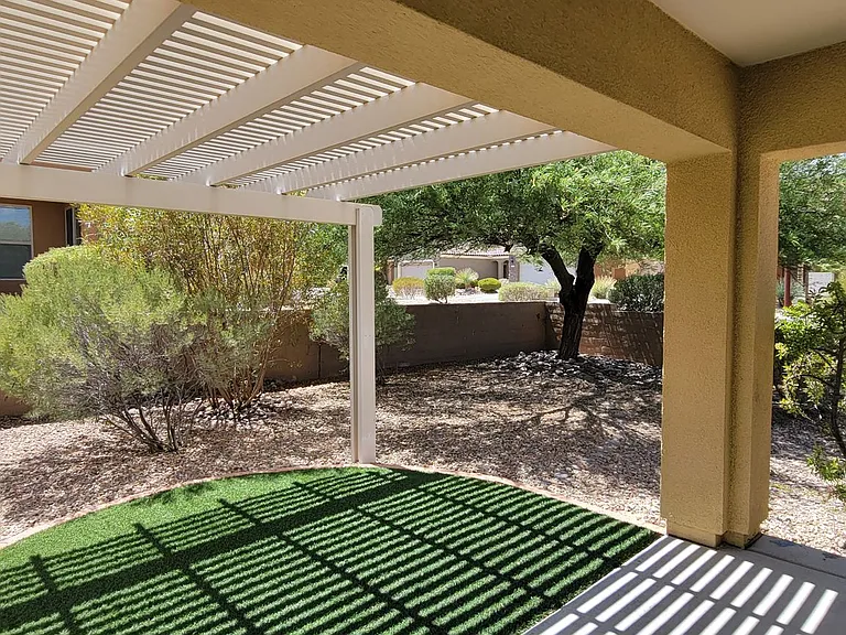 1342 Springdale Ln — Photo 34