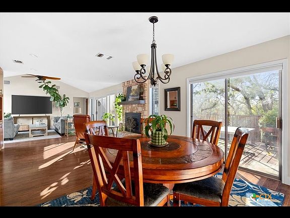 5th image of 737 Summerwood Dr