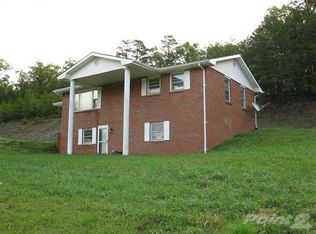 224 Lower Hatcher Creek Rd, Stanton, KY 40380