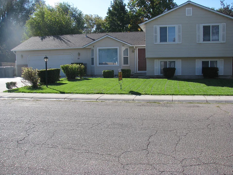 15 N Borah Way