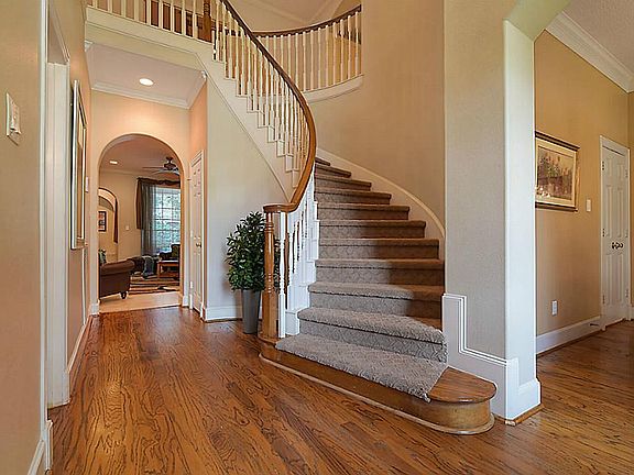 4th image of 6123 Lark Valley Ct