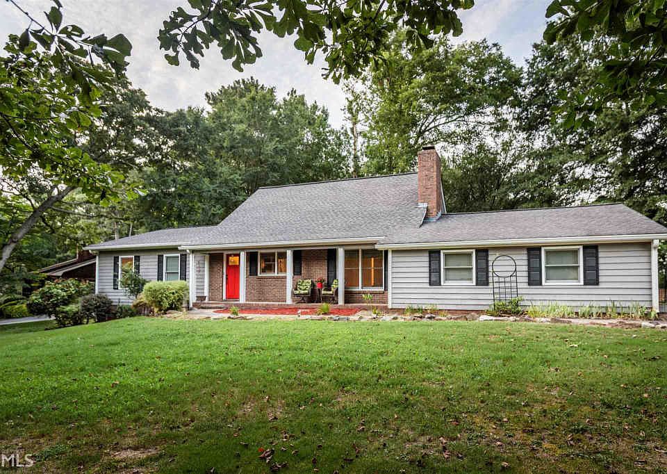 1st image of 2257 Valley Creek Cir