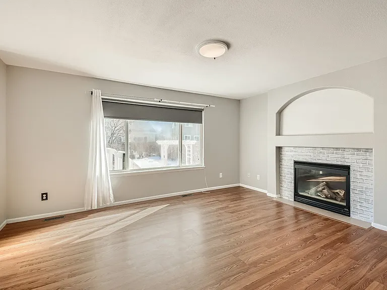 5552 S Yakima St — Photo 3