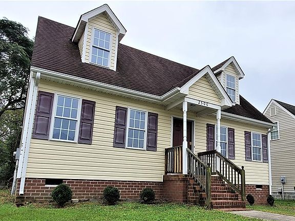 2nd image of 2506 Berry St