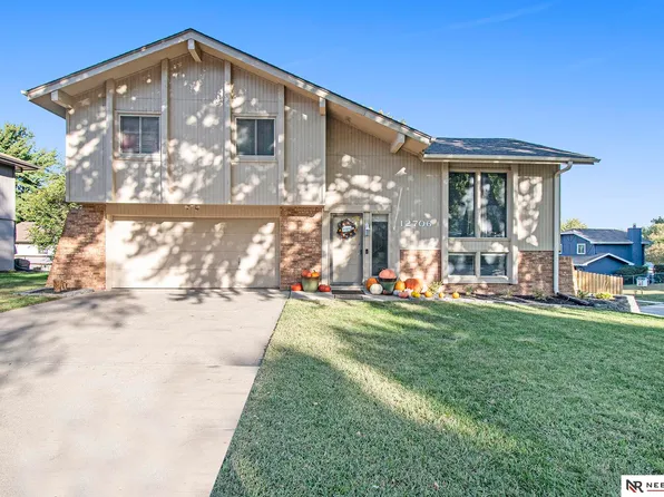 12706 Grant Cir, Omaha, NE 68164