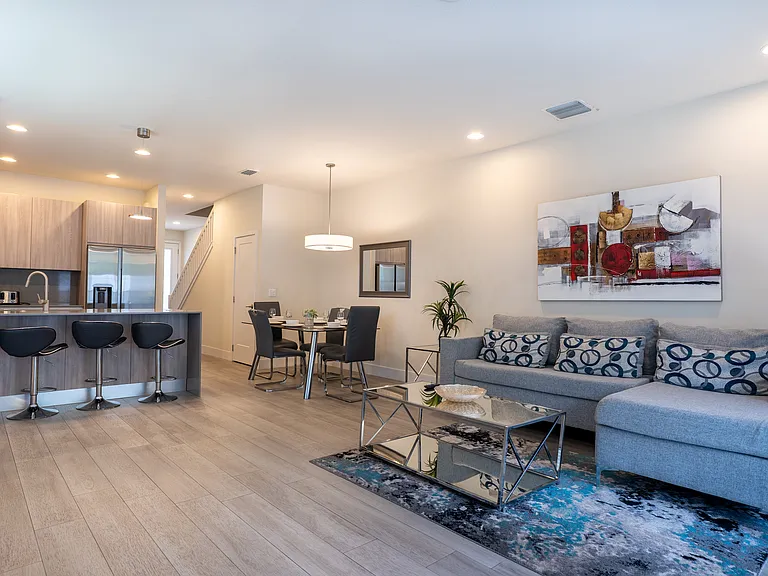 17100 Blessing Dr — Photo 7