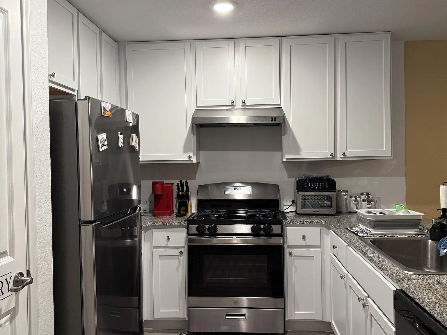 2 bed, 2.0 bath, 1600 sqft, $776 — Photo 4