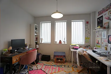 Rented by Rennit Inc.