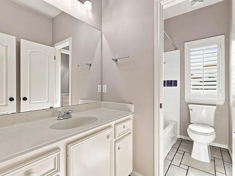 24622 Okehampton Dr — Photo 11