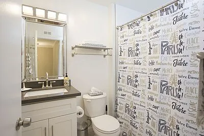 Shared bathroom outside both bedrooms