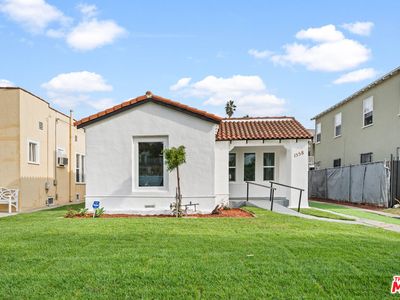 1558 Hauser Blvd, Los Angeles, CA, 90019