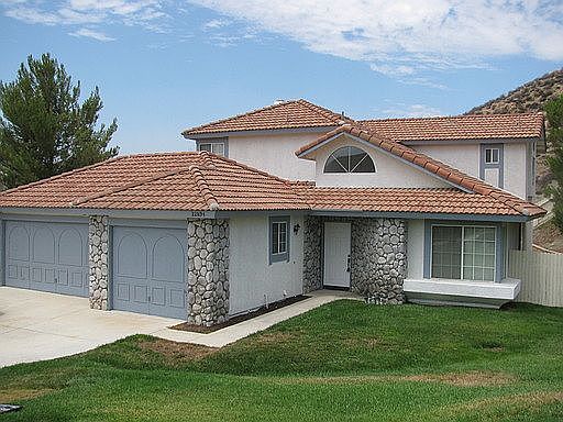 1st image of 22894 Windwood Ln