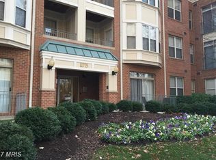 11775 Stratford House Pl APT 305, Reston, VA 20190