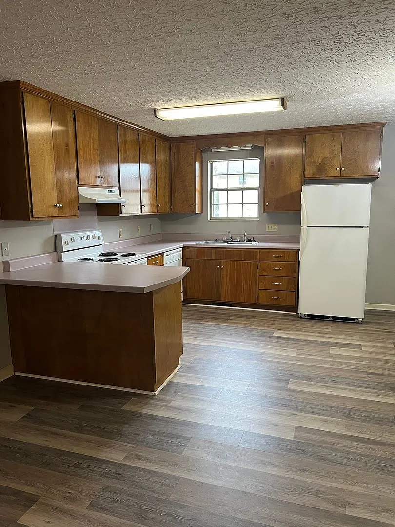 103 John Paul Road — Photo 4
