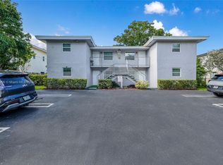 7921 NW 44th Ct, Pompano Beach, FL 33065