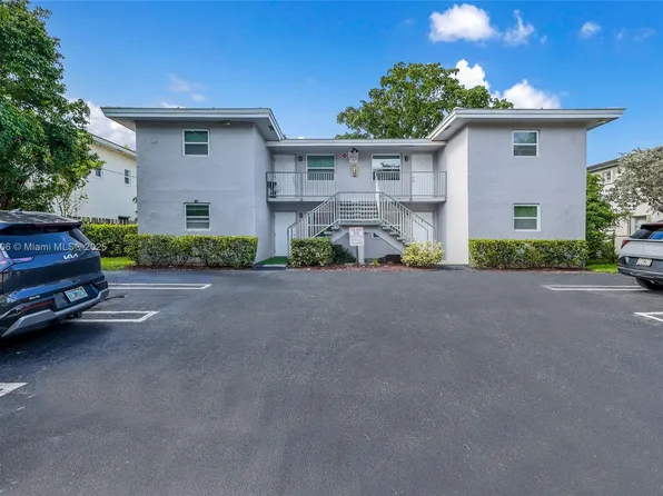 7921 NW 44th Ct, Pompano Beach, FL 33065