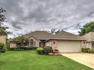 6404 S Cedar Ave, Broken Arrow, OK 74011