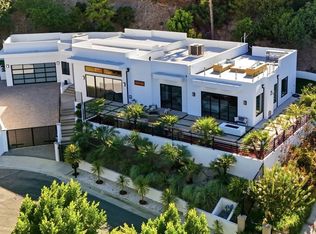 4637 Dunas Ln, Tarzana, CA 91356