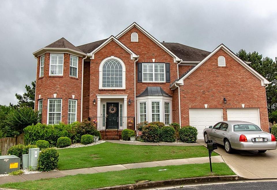 1st image of 260 Simonton Crest Dr