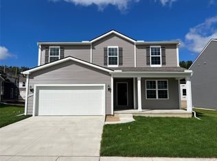 9271 Hemlock Ln, Dexter, MI 48130