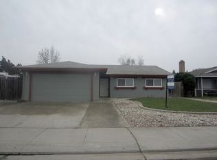 1512 Linden Way, Manteca, CA 95336