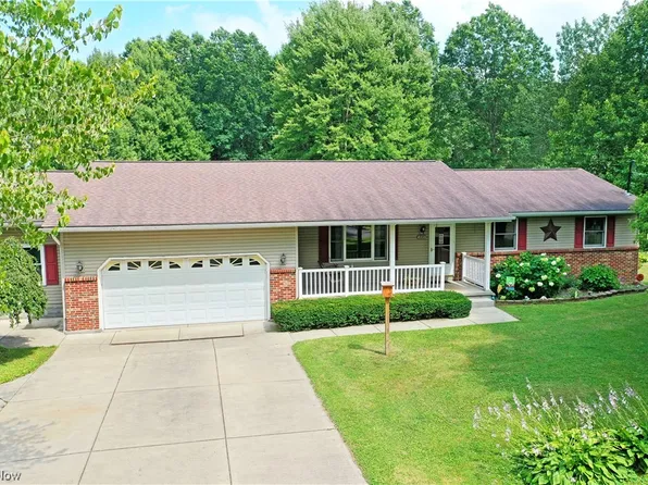 235 Highland St, Newton Falls, OH 44444