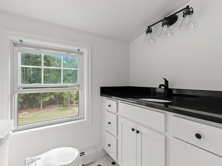 10 Cannon Hill Ave #B — Photo 17