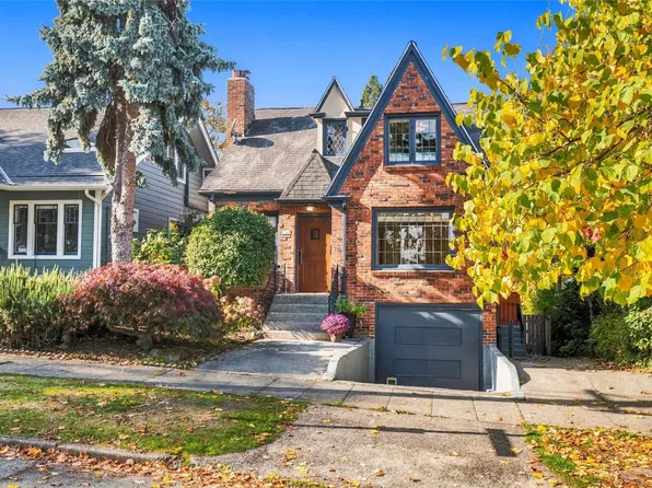 7345 18th Avenue NE, Seattle, WA 98115
