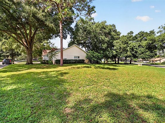 3rd image of 9260 SW 89TH STREET ROAD #C