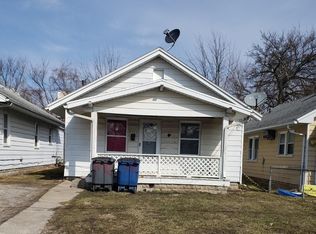 1042 Whittier St, Toledo, OH 43609