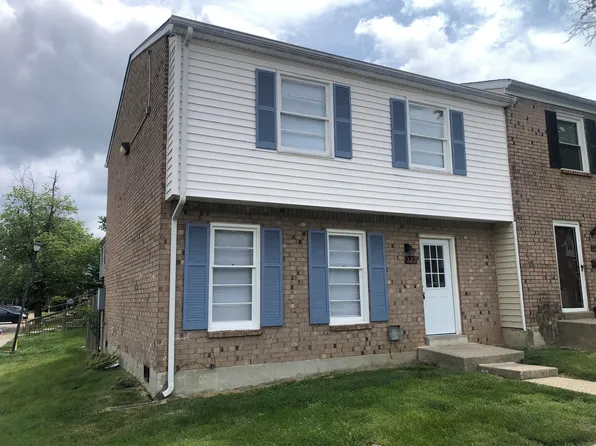 222 Hedgewood Ct, Lexington, KY 40509