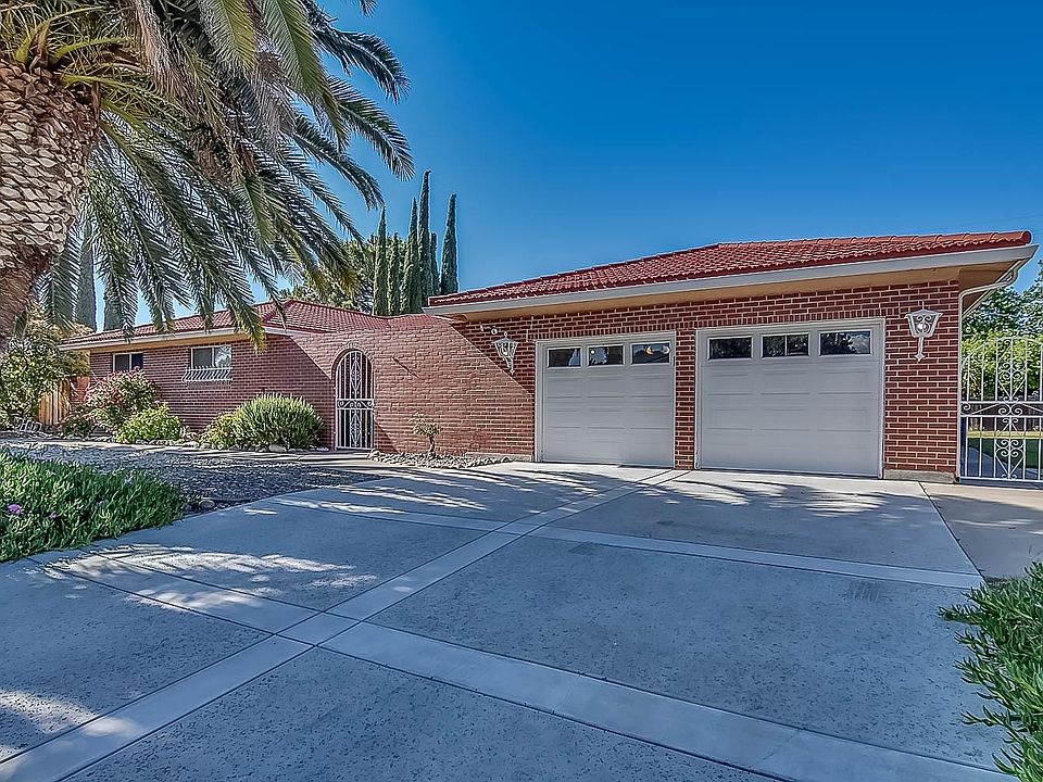 1st image of 15735 W Redondo Dr