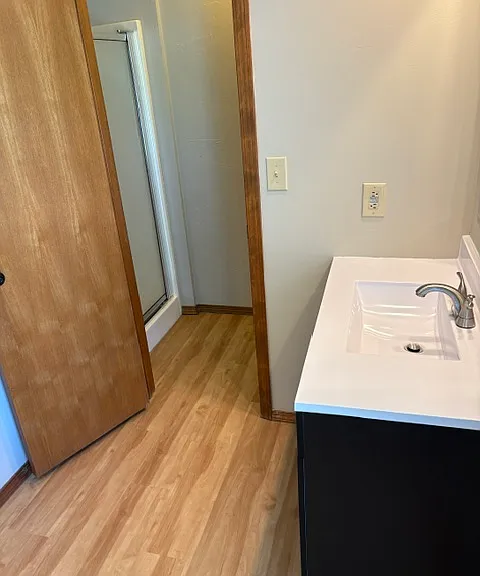 529B E Redwood St #B — Photo 13