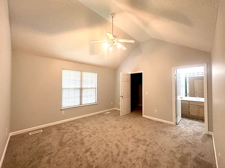5712 Sundown Ct — Photo 5