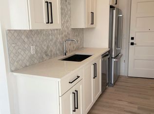 40 E Lincoln St #204, Columbus, OH 43215