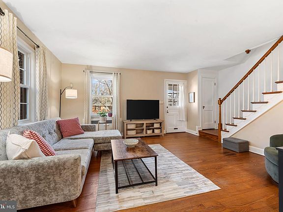 4th image of 1301 Northview Rd