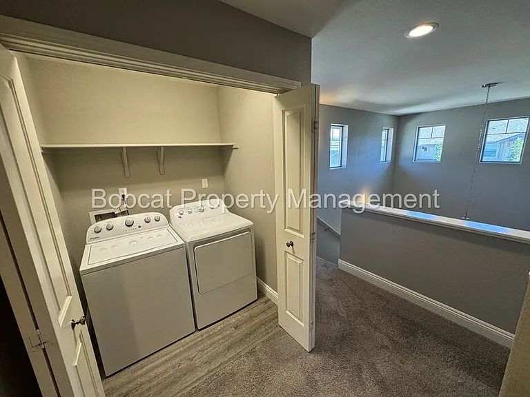 1288 Handelin Rd — Photo 18