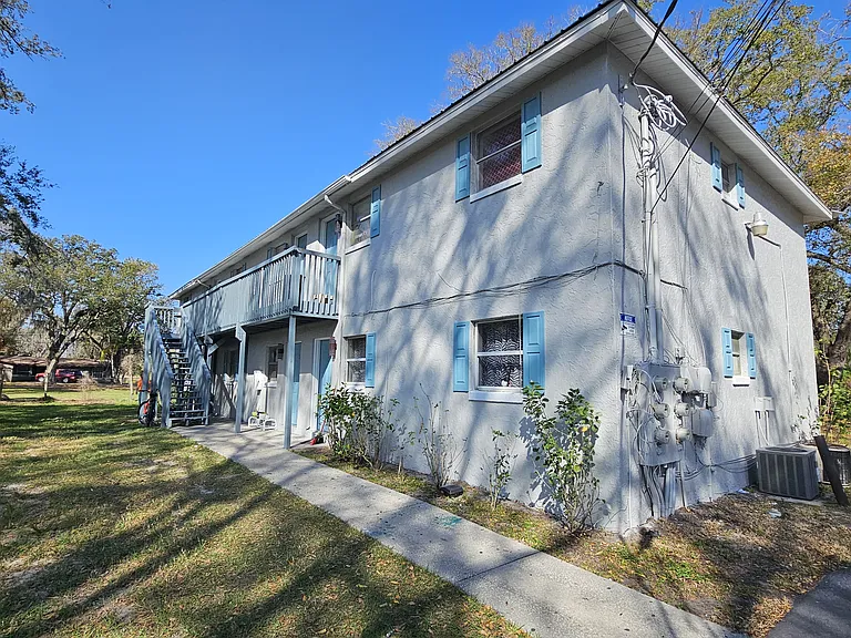 101 S Forest St #6 — Photo 25