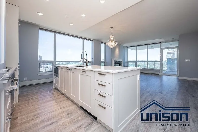 2 bed, 1104 sqft, $2,800 — Photo 4
