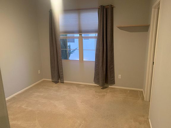 5th image of 646 S Casita St