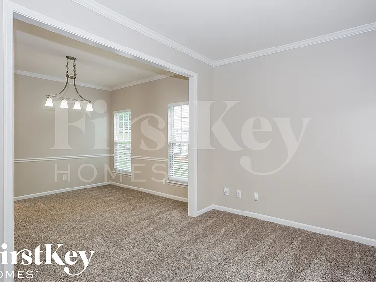 10912 Harringham Ln — Photo 4
