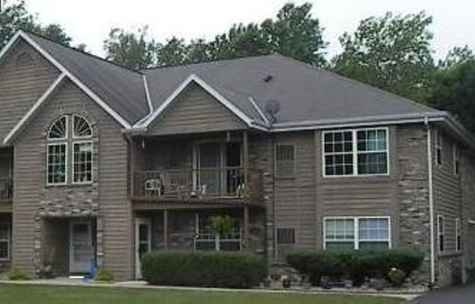 1st image of 387 N Dries St